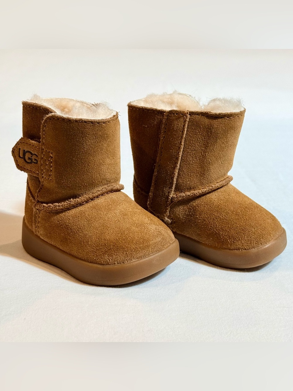 UGG Kids Chestnut Suede Cozy Booties